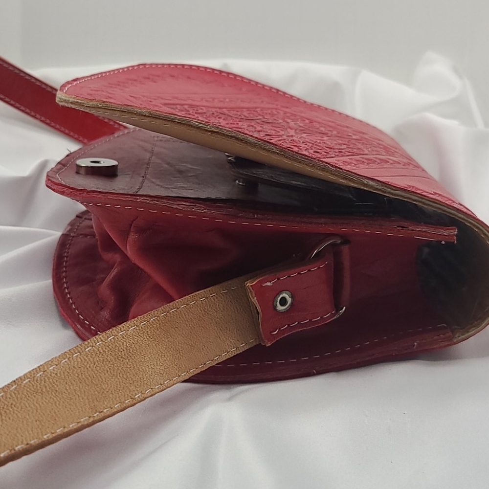 RED real LEATHER Crossbody Purse Shoulder Bag - Picture 14 of 16